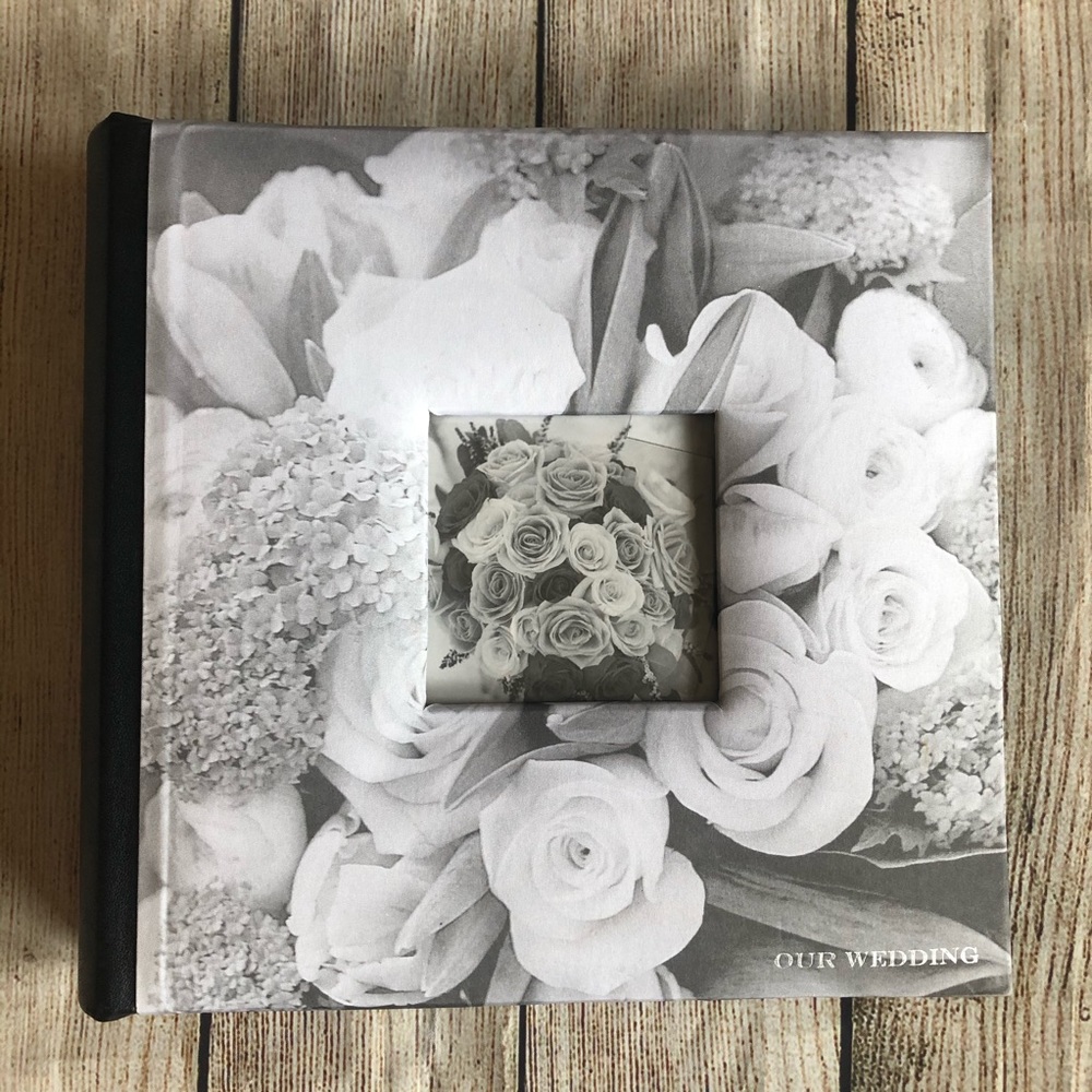 Black and white wedding photo album